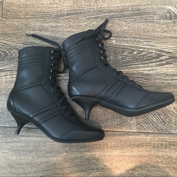 steve madden kitten heel boots